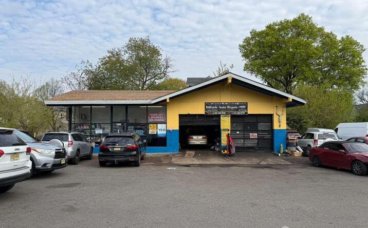 1601 Maple Avenue, Hillside
