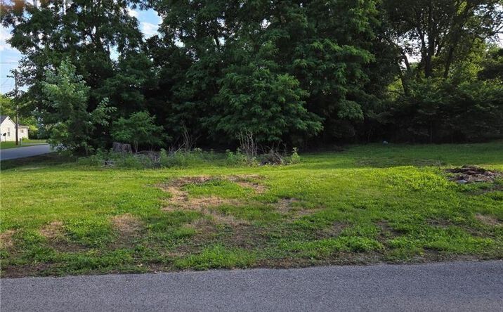 1000 Pine Street, Harrisonville