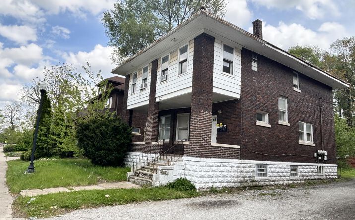 10-12 Waltham Street, Hammond