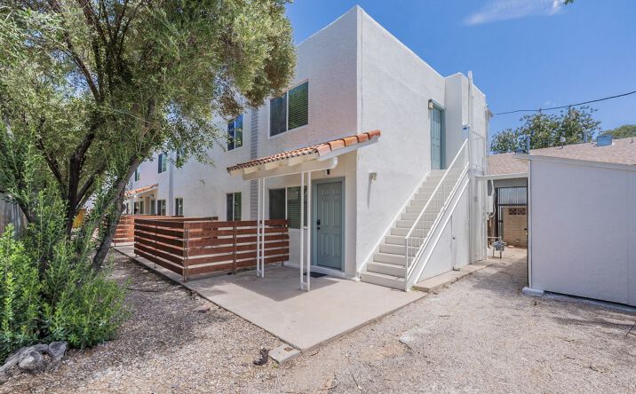 806 East 10th Street, Tucson