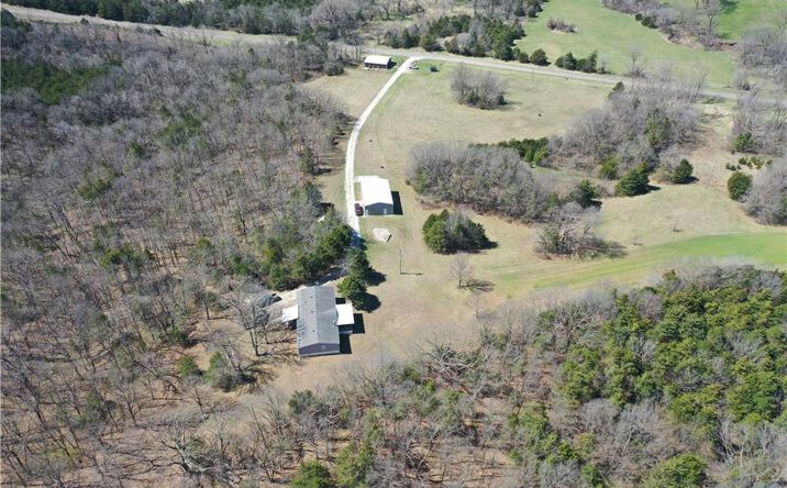 25240 Hwy T Highway, Milan
