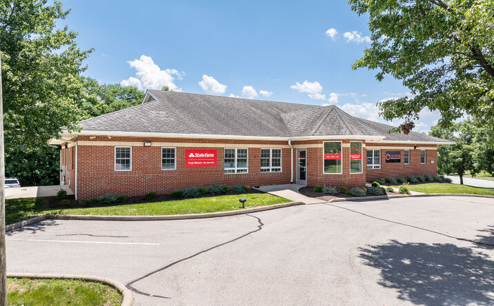 1708 Jaggie Fox Way, Lexington