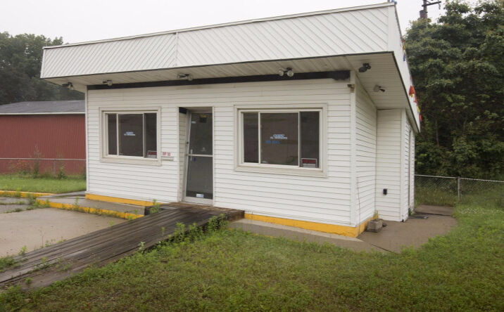 4857 Columbia Avenue W, Battle Creek