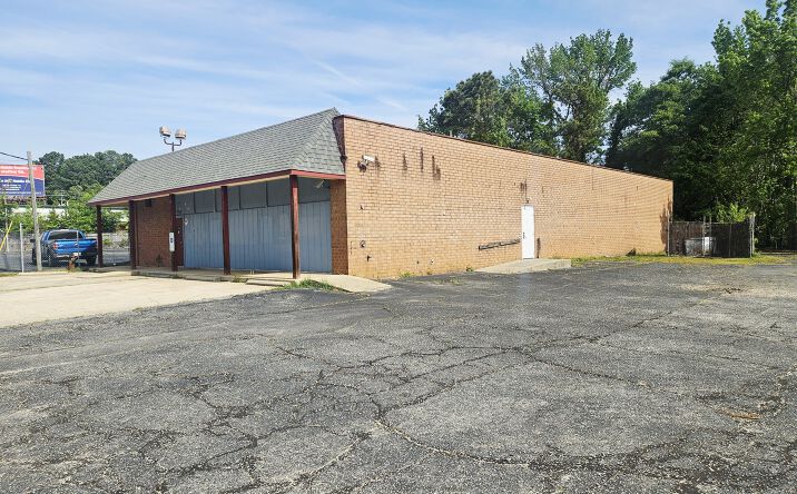 952 BRAGG BLVD, FAYETTEVILLE
