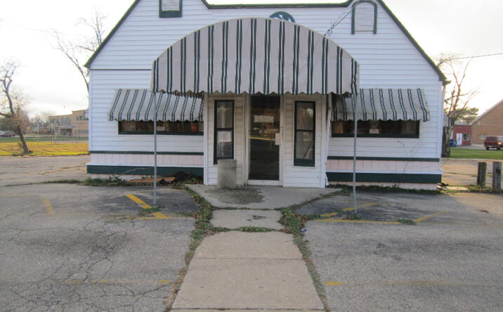 915 W Territorial Road, Battle Creek
