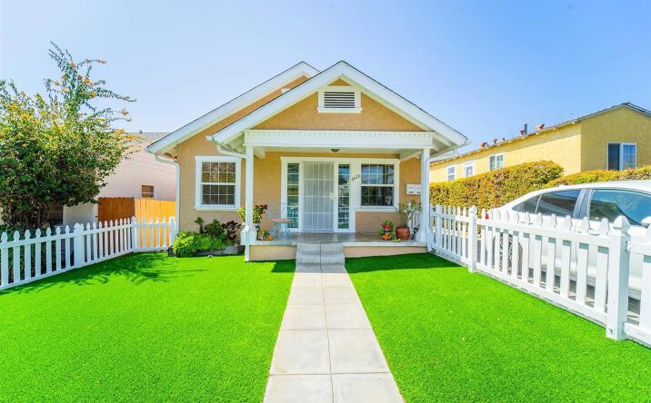 3420-22 Cherokee Pt., San Diego