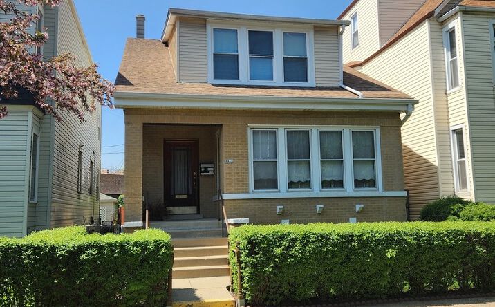 3456 N Whipple Street, Chicago