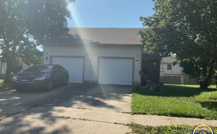 6109-6111 SW 26th CT, Topeka