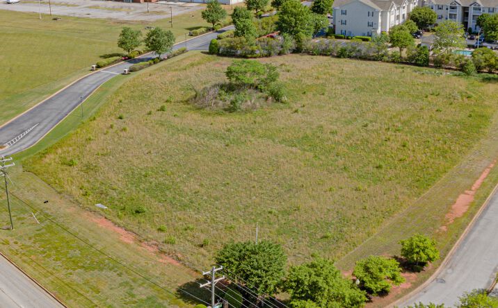 445 South Buncombe Road, Greer