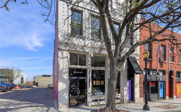 120-122 W 5th Street, Kansas City