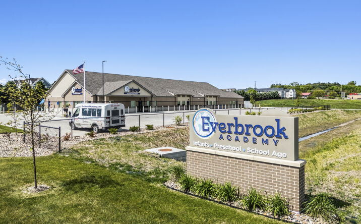 15200 Meredith Drive, Urbandale