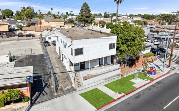 704 Centinela, Inglewood