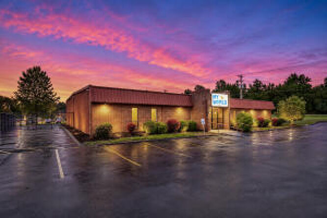 500 West Daniels Street, Ozark