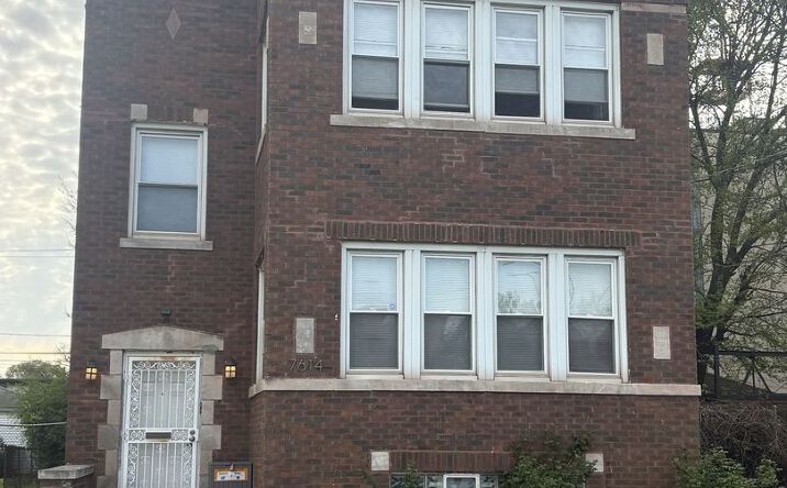 7614 S Harvard Avenue, Chicago