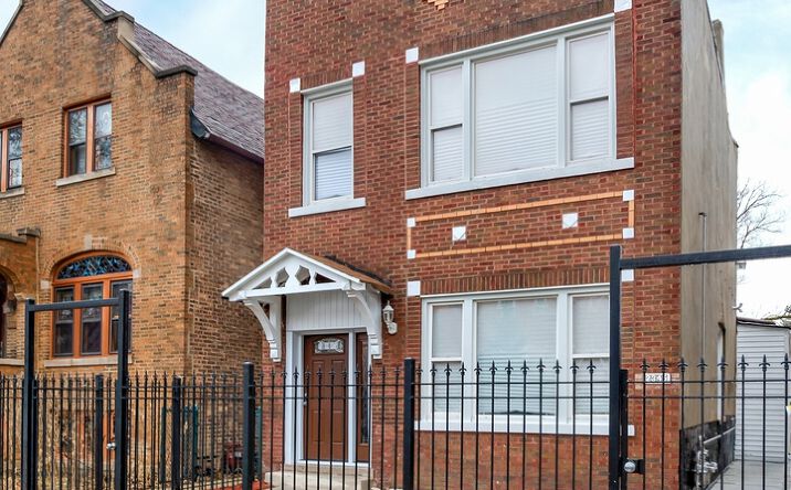 2345 S Lawndale Avenue, Chicago