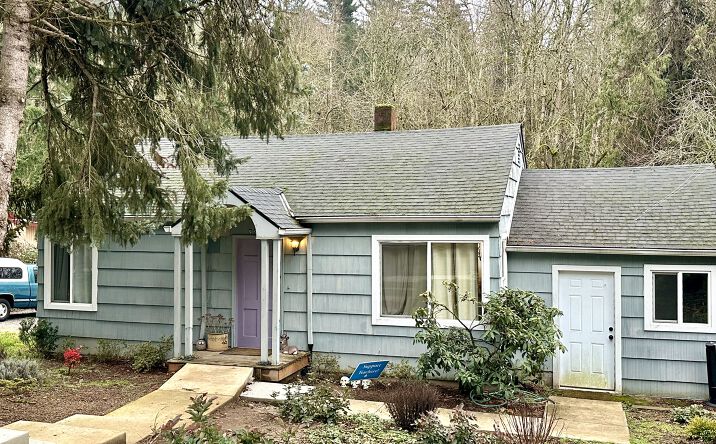 9914 SE Taggart St, Portland