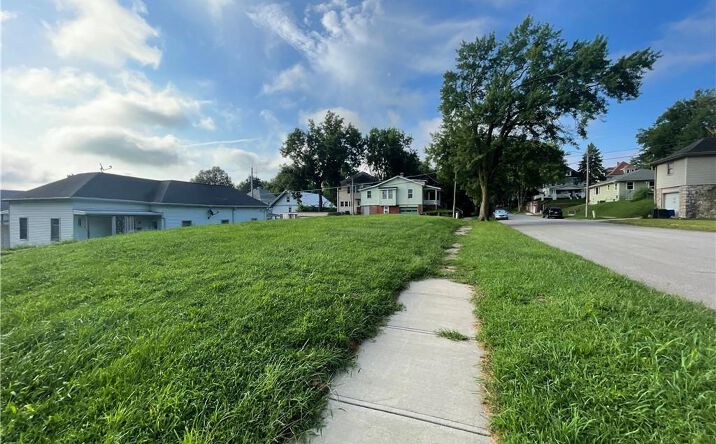 305 N 26th Street, St Joseph