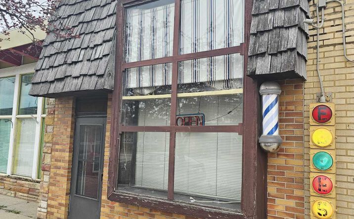 833 Michigan Ave, Baldwin