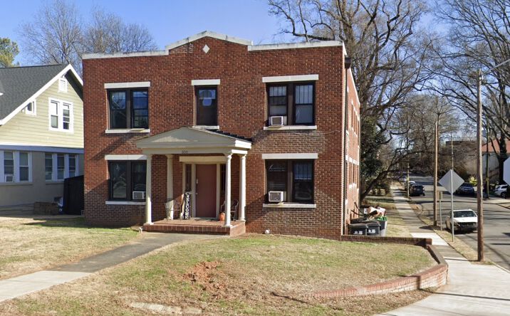 600 Hawthorne Lane, Charlotte
