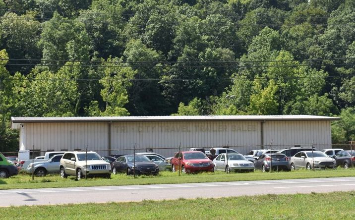 3377 E Stone Dr, Kingsport