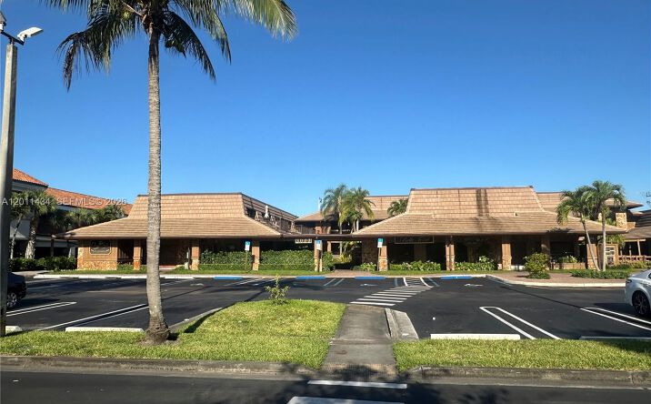 3000 N University Dr # 2E, Coral Springs