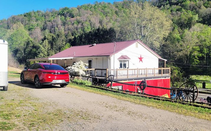5658 Deepwater Mountain Rd, Kincaid