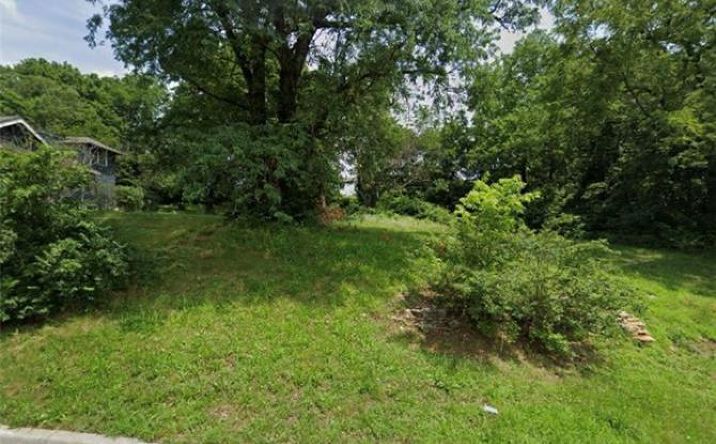4439 Agnes Avenue, Kansas City