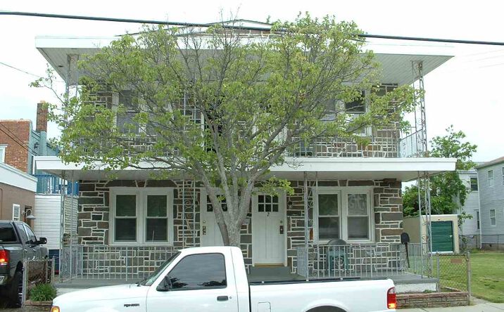 152 E Davis Avenue, Wildwood