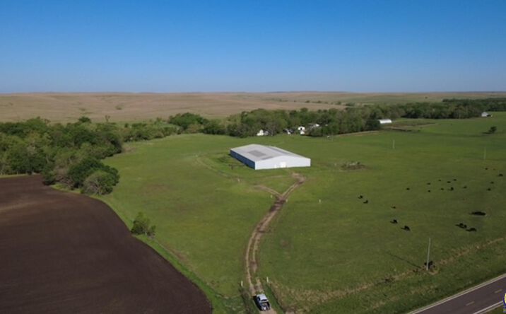 2644a Hwy 177, Strong City