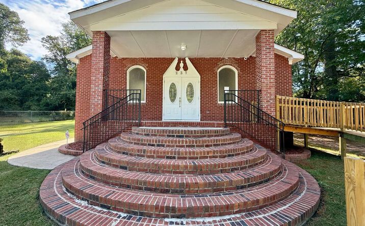 227 Pennsylvania Ave., Fayetteville