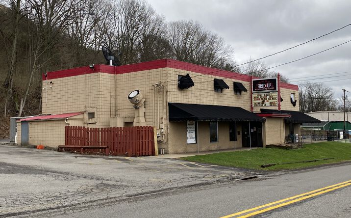 2749 Noblestown Road, Pittsburgh