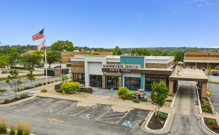 12120 College Boulevard, Overland Park