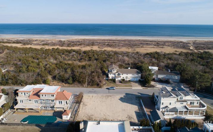 4208 Bayberry Drive, Avalon