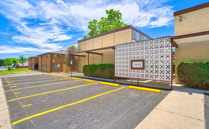 1405 COFFMAN ST, LONGMONT