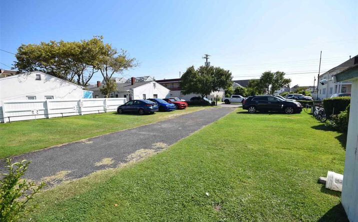 237 E Juniper Avenue, Wildwood