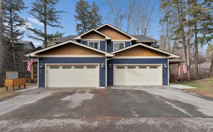 23 Cedar Pointe Loop A and B, Columbia Falls