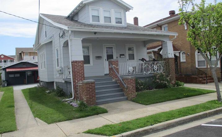 138 E Hand Avenue, Wildwood