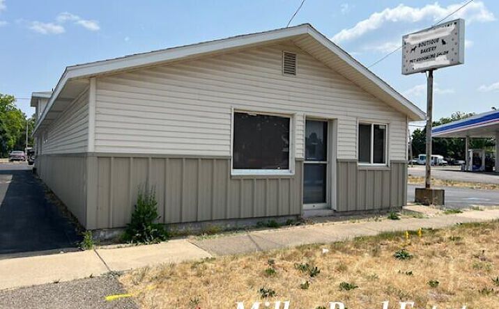 319 N Broadway, Hastings