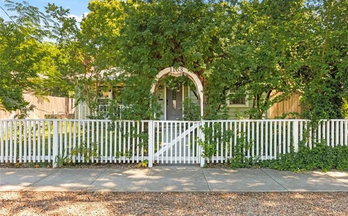 1163 E 8th, Chico