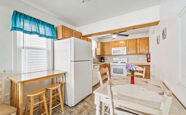 4506 Atlantic Avenue, Wildwood