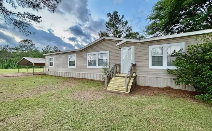 181 Firetower Road, 71112