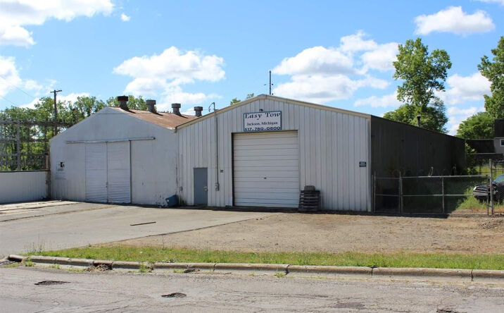 301 HILLSDALE ST, Jackson