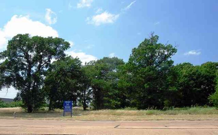2225 Century Lake Dr, Irving