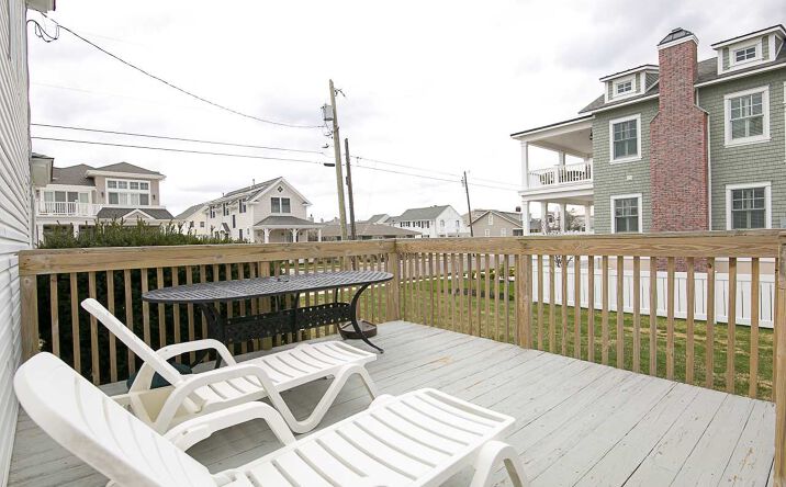 246 90th Street, Stone Harbor