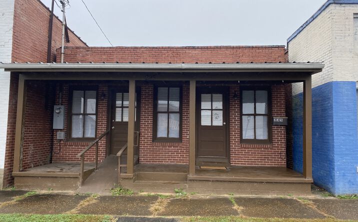235 W Main Street, Manchester