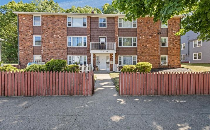 339 Privilege Street, Woonsocket