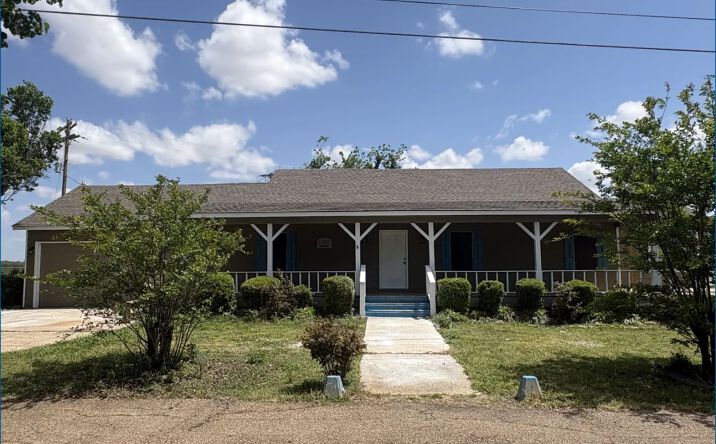 161 Smith Road, 69067