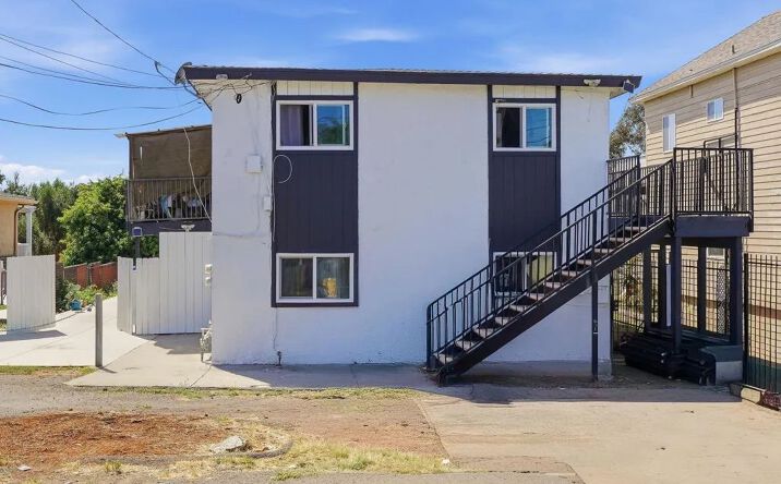 332-36 1/2 35th Street, San Diego