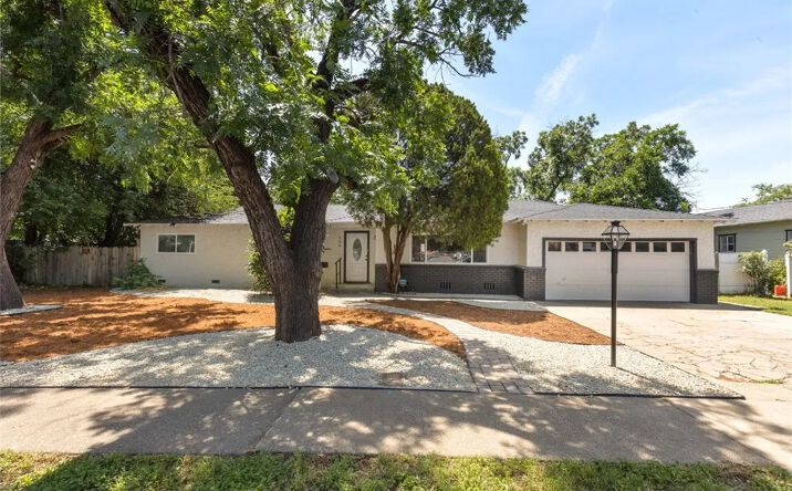 997 E 16th, Chico