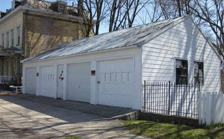 90-94 Spring Street, Kingston